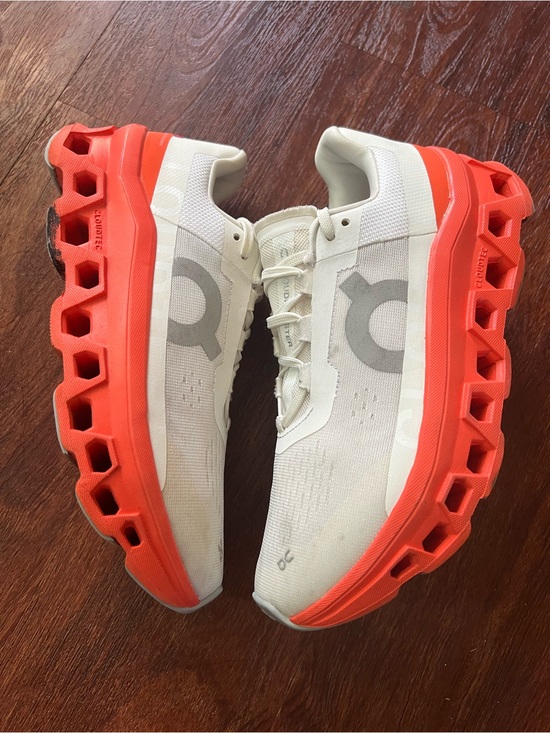On Running Shoes - On Running Cloudmonster Women’s